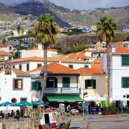 Blue Sky With Pool By Madeira 公寓