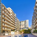 Blue Sky With Pool By Madeira Appartement *